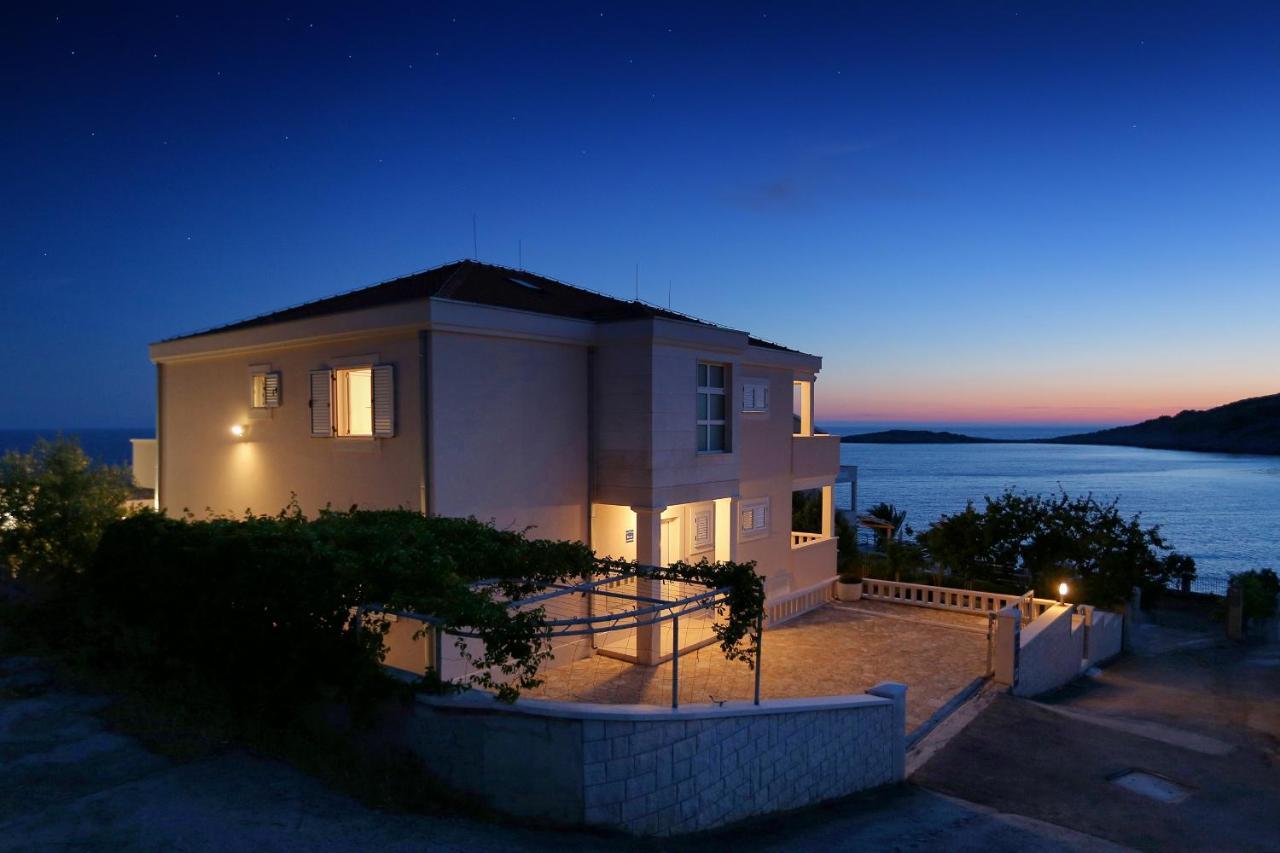 Apartments By The Sea Razanj, Rogoznica - 7484 Exterior foto
