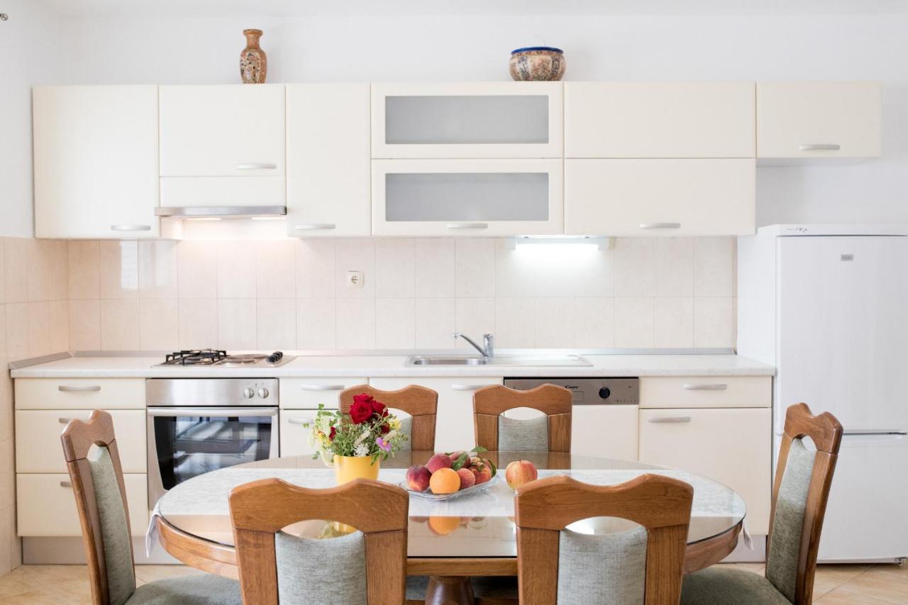 Apartments By The Sea Razanj, Rogoznica - 7484 Exterior foto