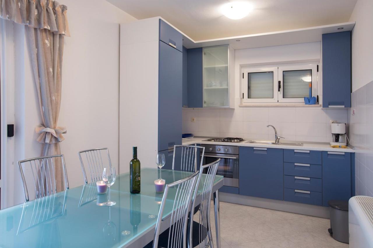Apartments By The Sea Razanj, Rogoznica - 7484 Exterior foto